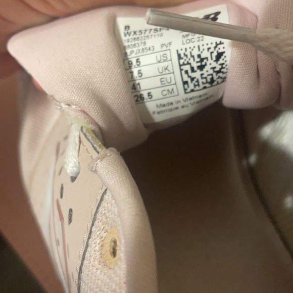 New balance running shoes - Picture 4 of 4